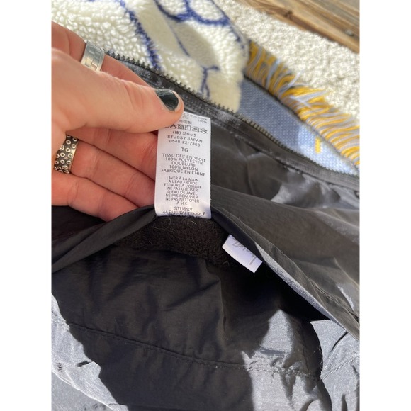 Stussy Dragon Sherpa Natural XL(Reversible) - Picture 8 of 10